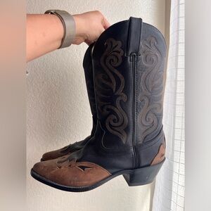 ❌SOLD❌Vintage Durango leather western boots